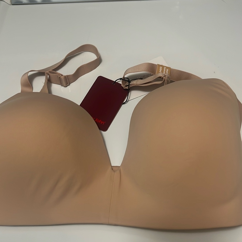 Tommy John wirelesss bra NWT 34DD